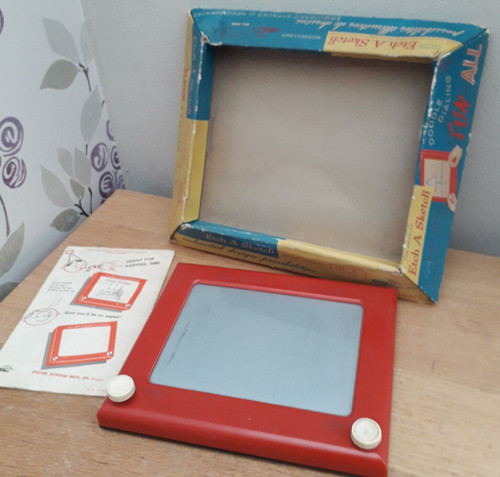 Vtg etch sketch - sketch, game