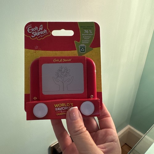 Etch sketch recyclable - a,